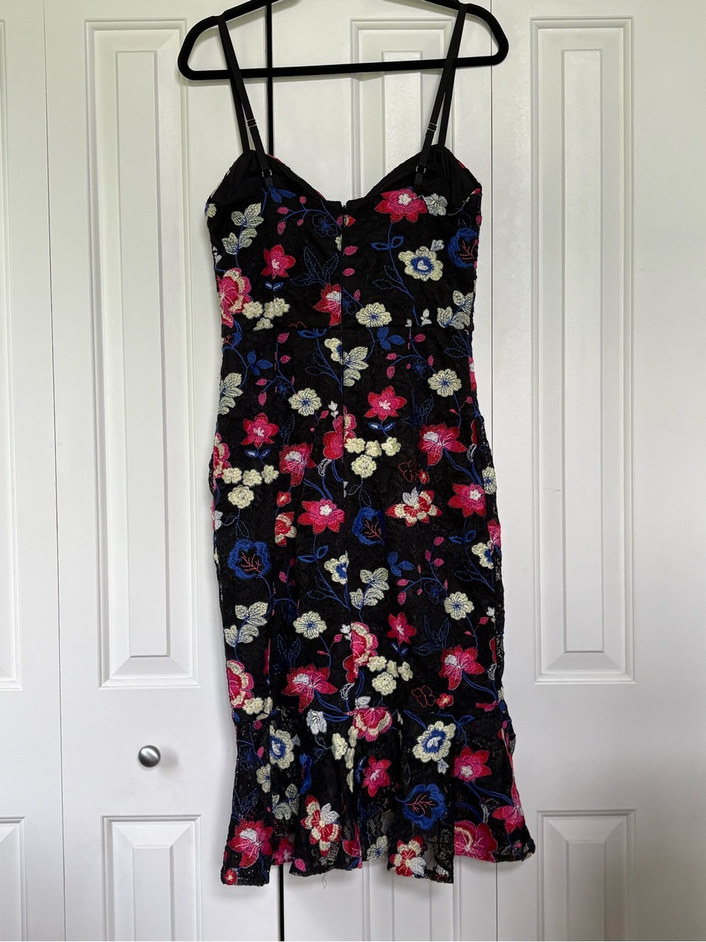GUESS Floral Embroidered Lace Bustier Midi Dress NWOT 10 - Picture 5 of 16